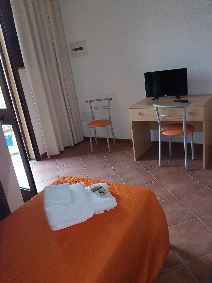 Laerru Hotel Bena E Traes