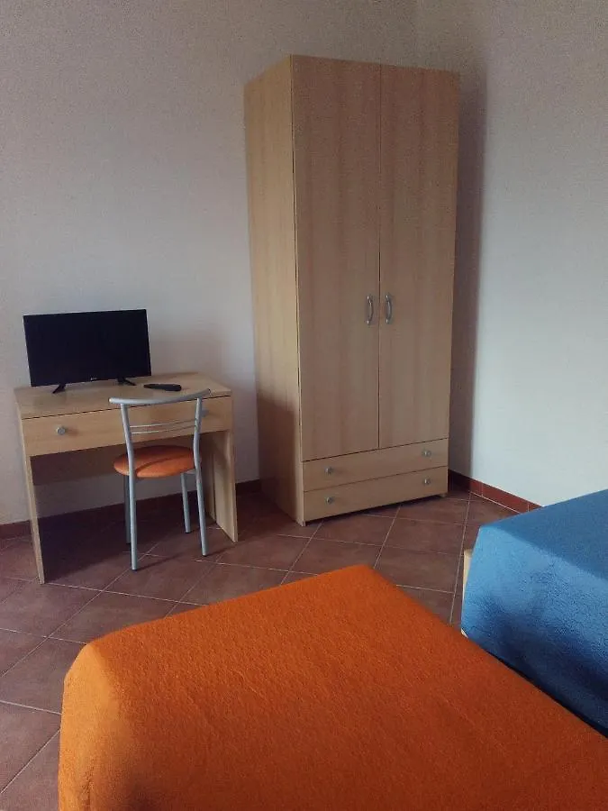 Laerru Hotel Bena E Traes 3*,